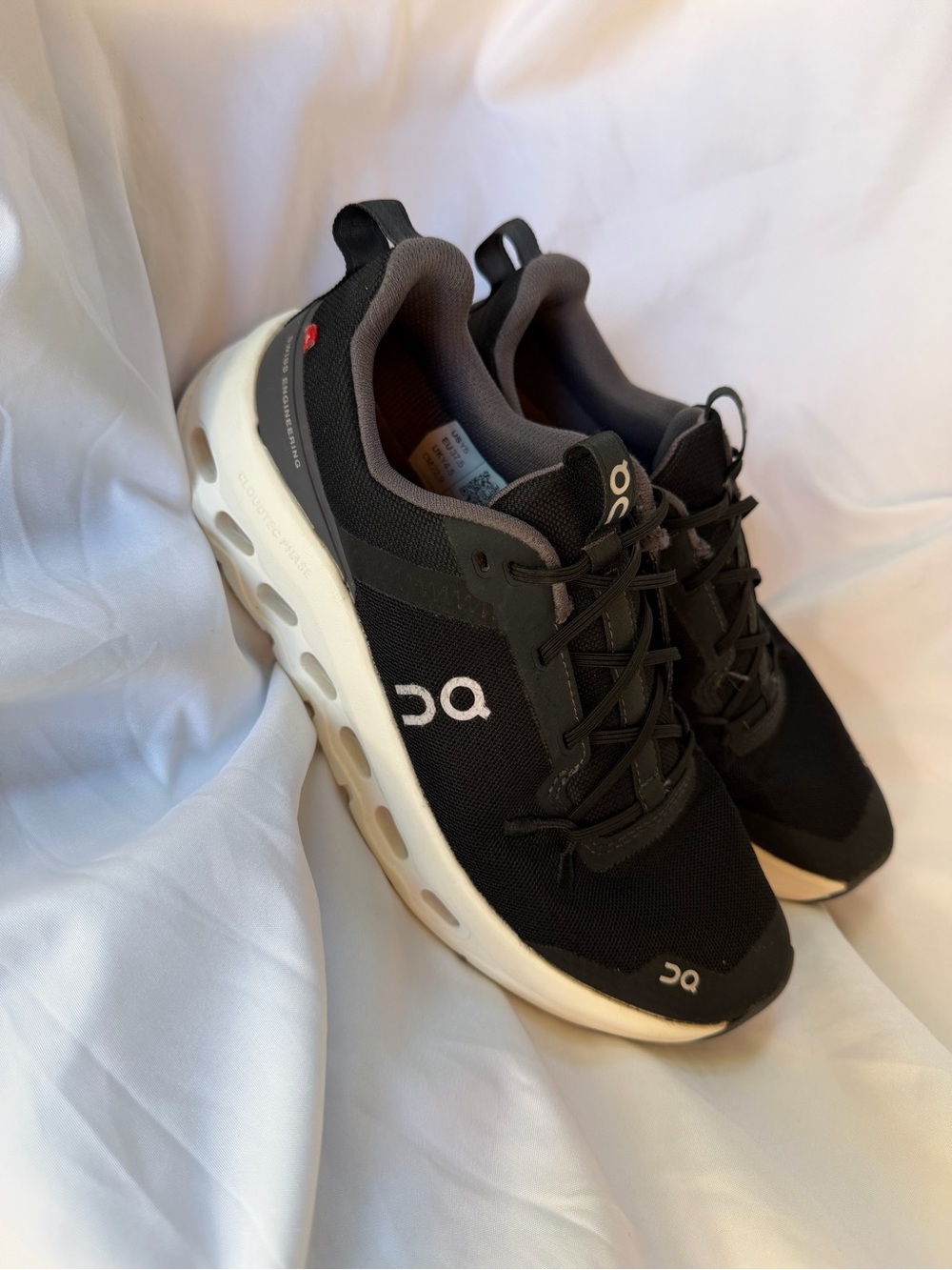 On Running Black and White Men's Athletic Sneakers